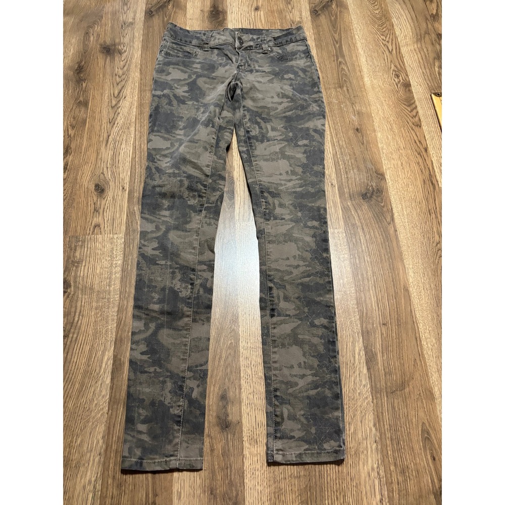 Maurices Pants Womens Size XS Green Camouflage Camo Skinny Stretch Denim Jeans